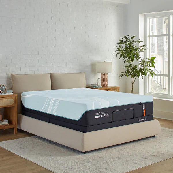 Tempur-Pedic TEMPUR-LuxeAdapt® 13" Firm Mattress