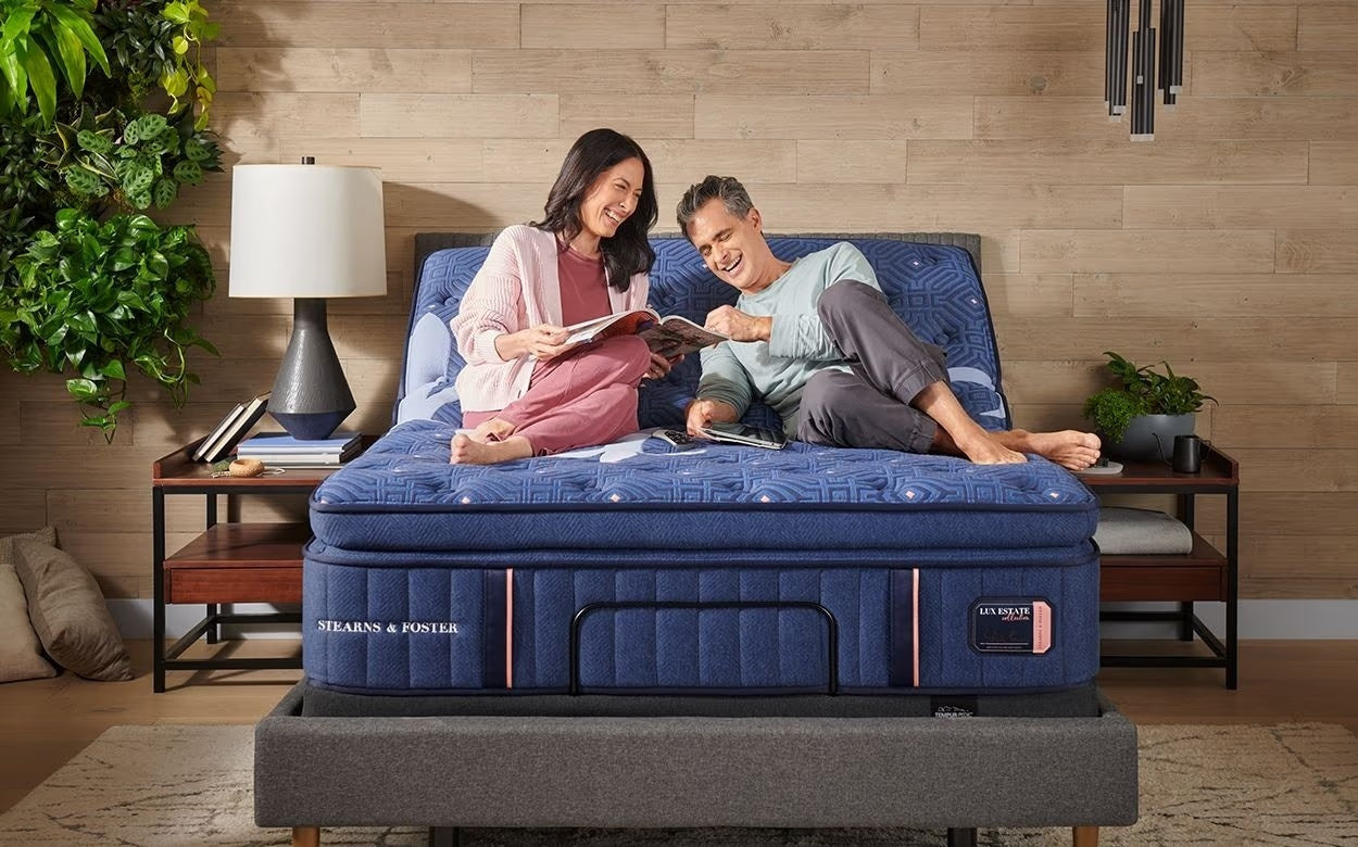 Stearns & Foster Lux Estate® 16" Euro Pillow Top Mattress