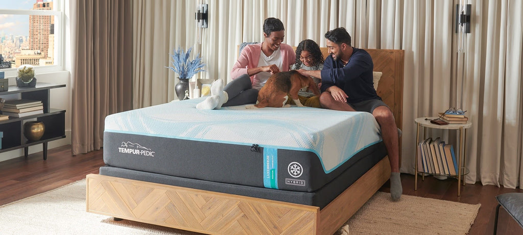 Tempur-Pedic TEMPUR-LuxeBreeze® Medium Hybrid 13" Mattress 2.0