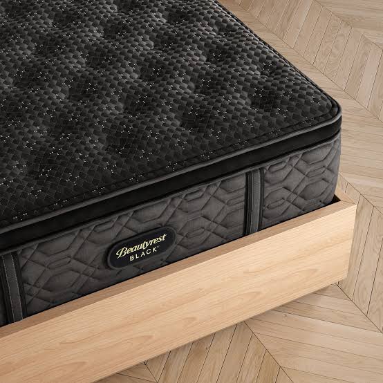 Beautyrest Black® Series Three 16.75" Pillow Top Mattress