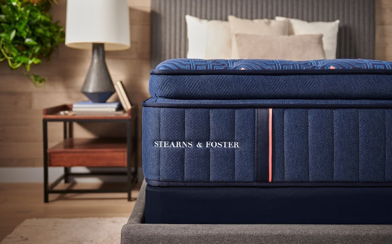 Stearns & Foster Lux Estate® 16" Euro Pillow Top Mattress